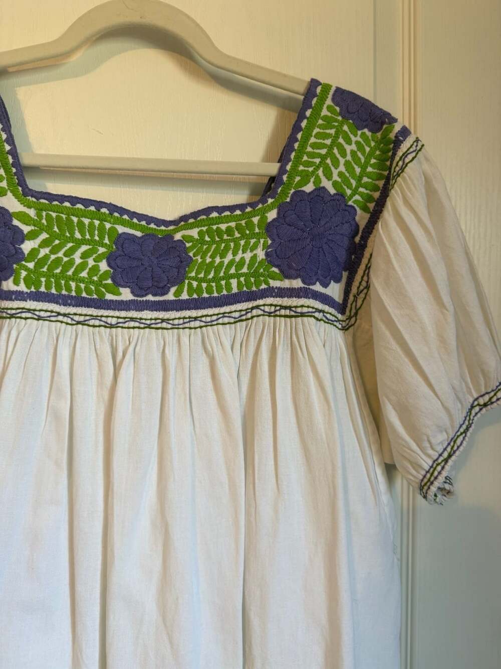 Mexican Artisan Handmade Embroidered Peasant Blouse White Purple
